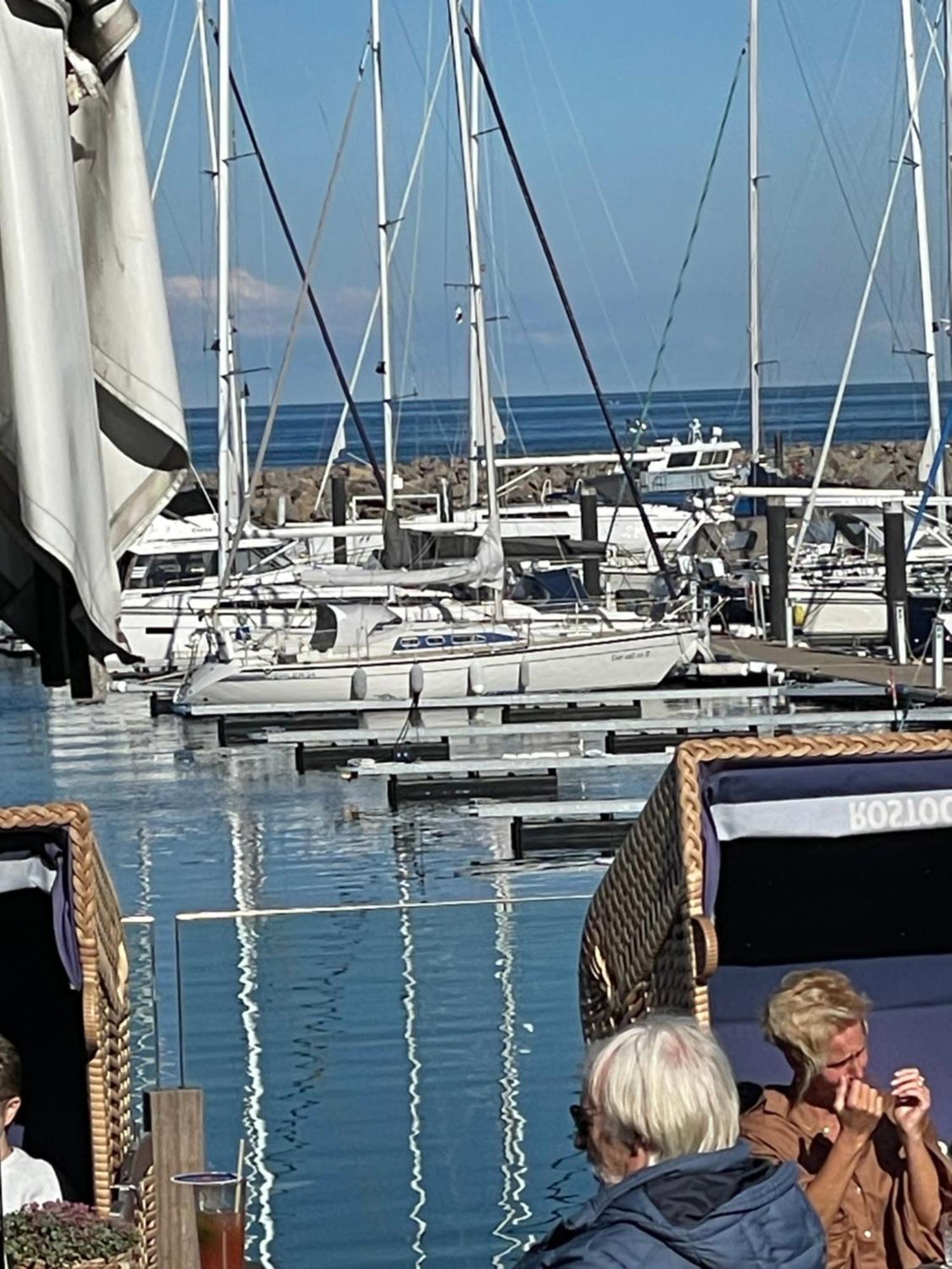 Ferienwohnung Yachthafentraum In 2 Minuten Am Strand Seebruecke Yachthafen Кюлунгсборн Экстерьер фото